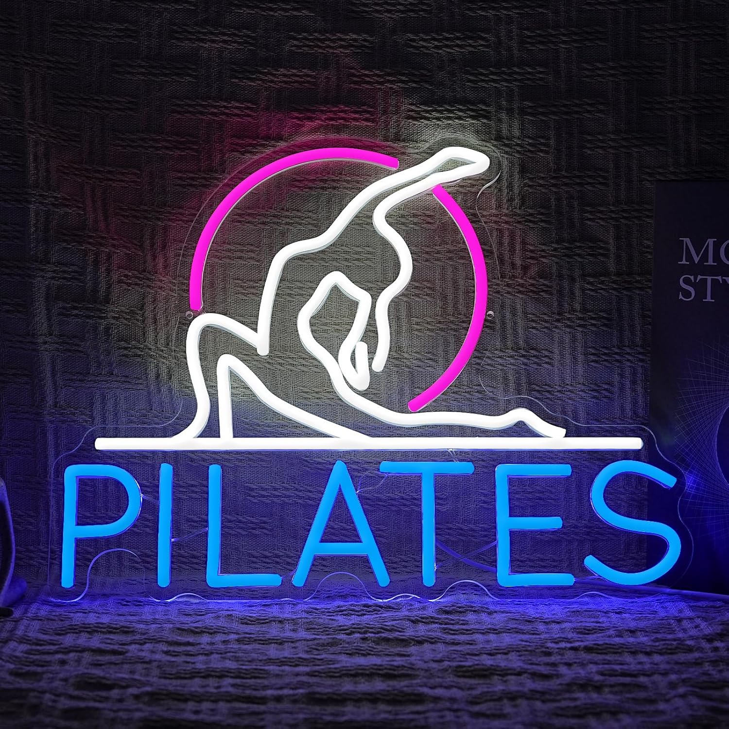 Pilates Neon Sign Yoga Studio  - Pilates Yoga Room recensie en prijs
